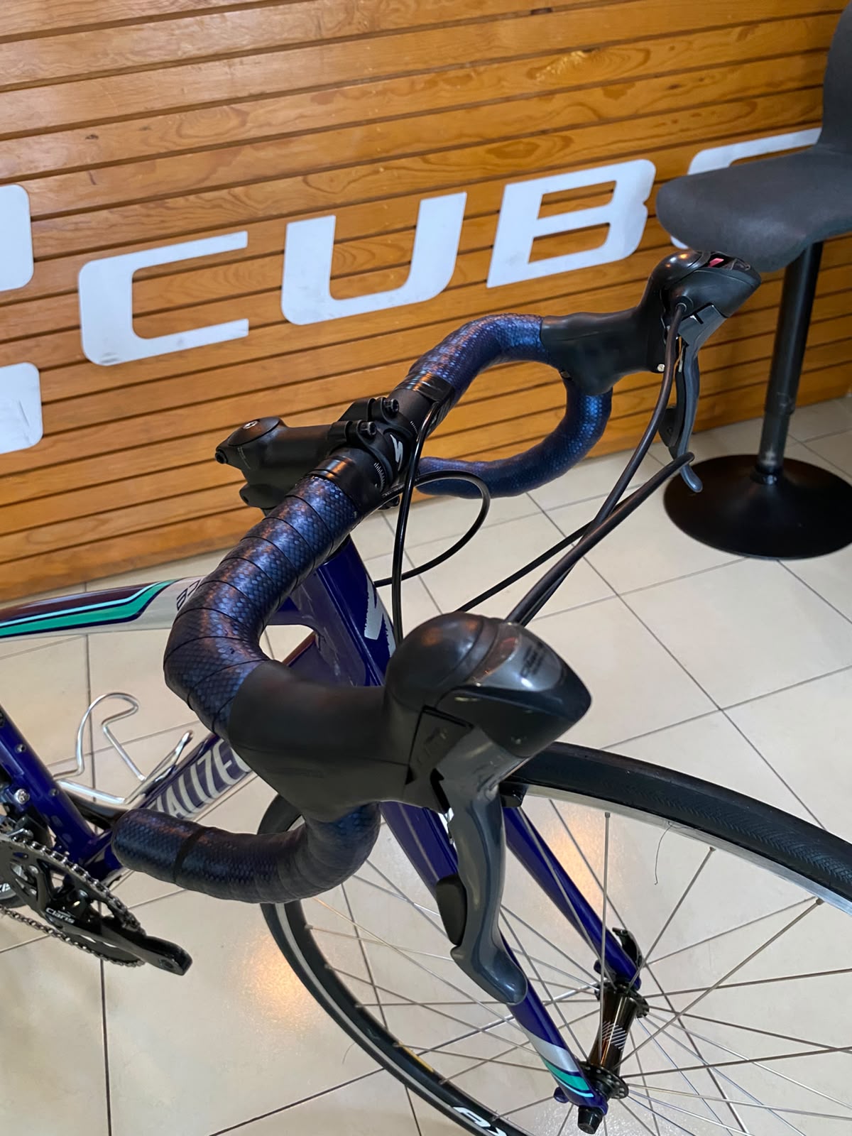 Bicicleta Seminueva de ruta Specialized - Talla XS - Estatura recomendada: 155 cm – 165 cm. (