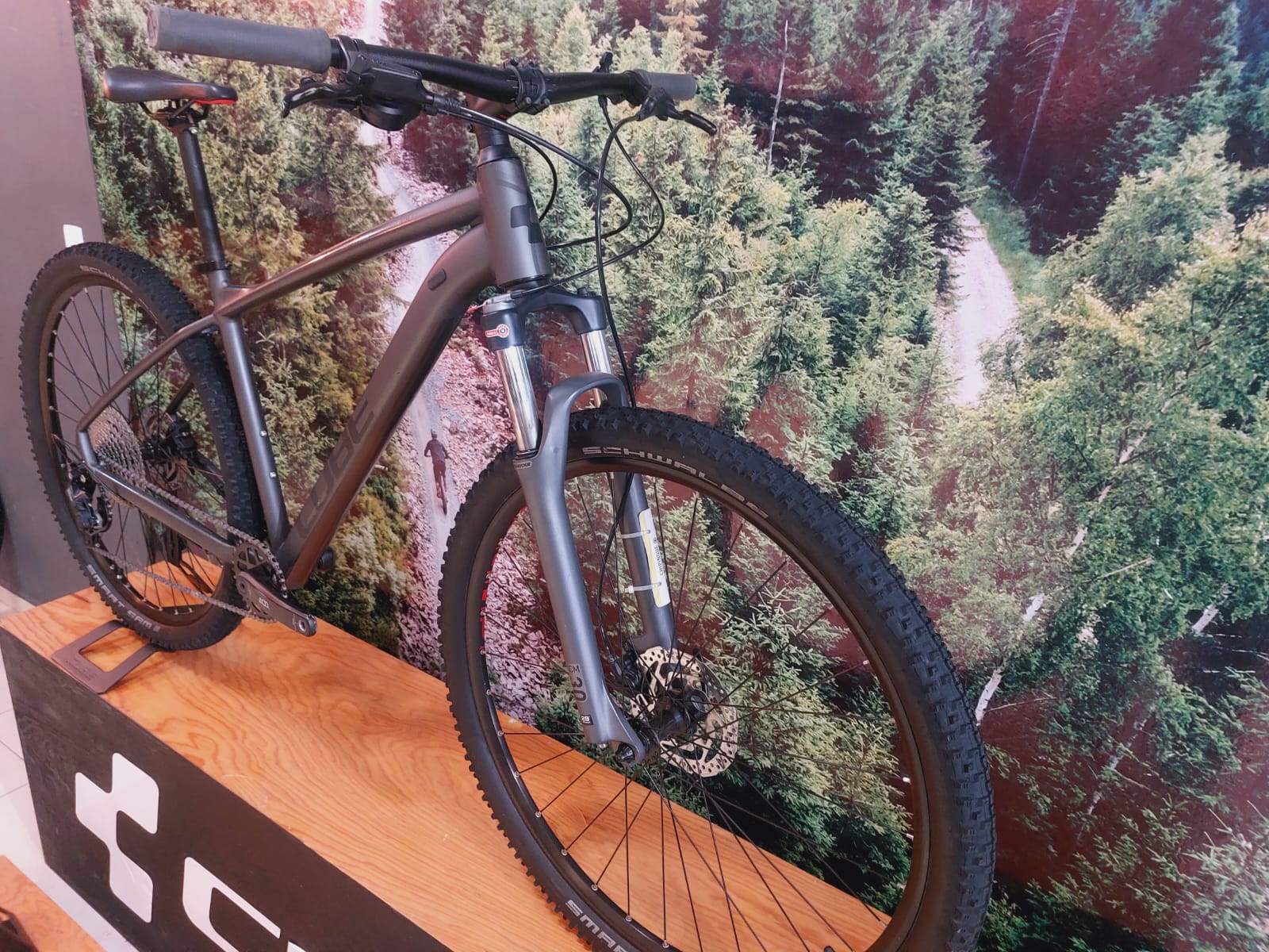 Bicicleta Seminueva  CUBE AIM EX - 2022 Talla Grande