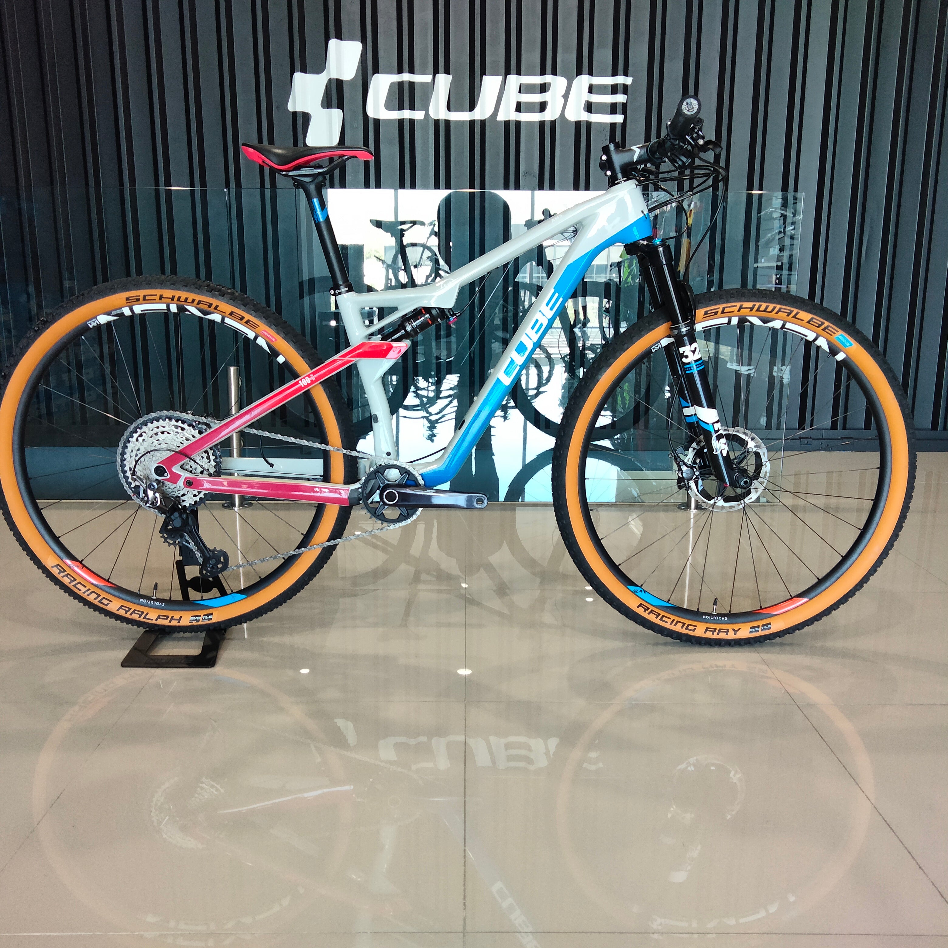 Bicicleta Seminueva CUBE AMS 100 C:68 SL 29 Teamline 2020